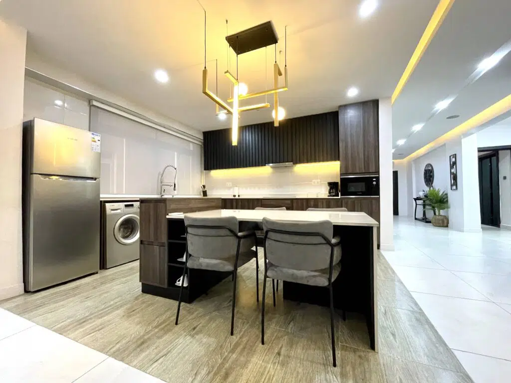 Top Luxury shortlet apartment in lagos