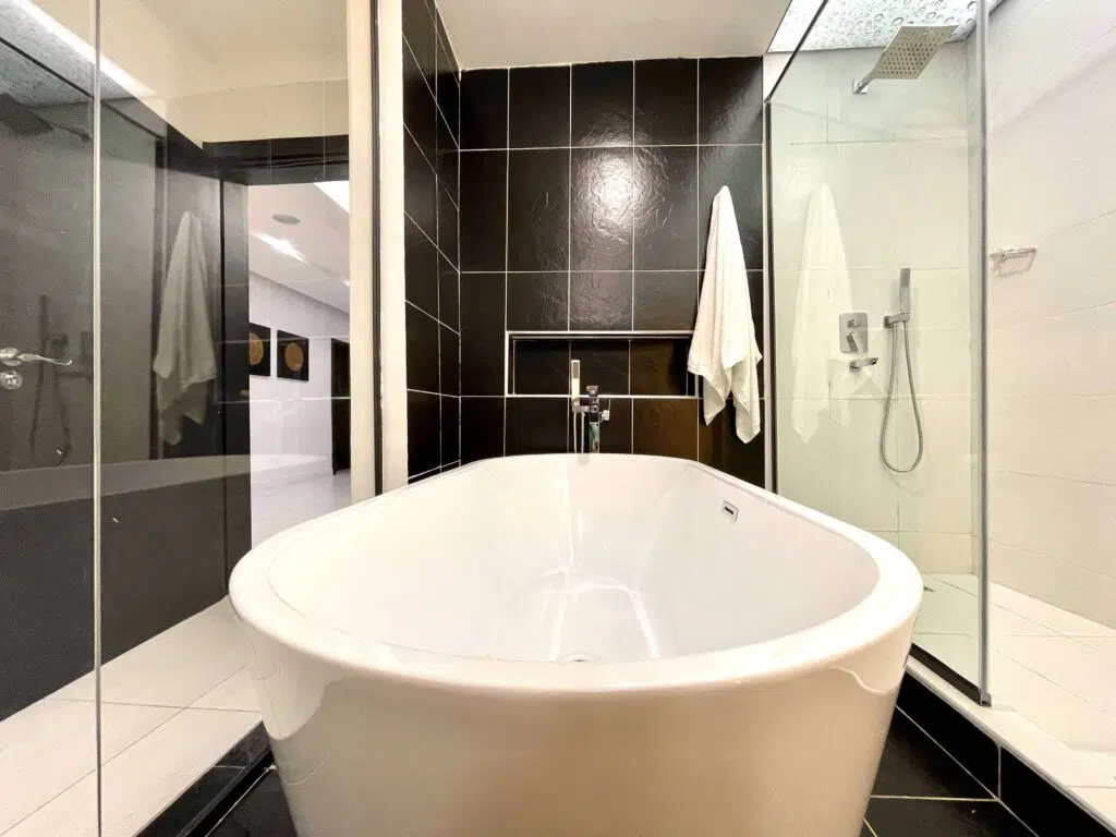 Top Luxury shortlet apartment in lagos